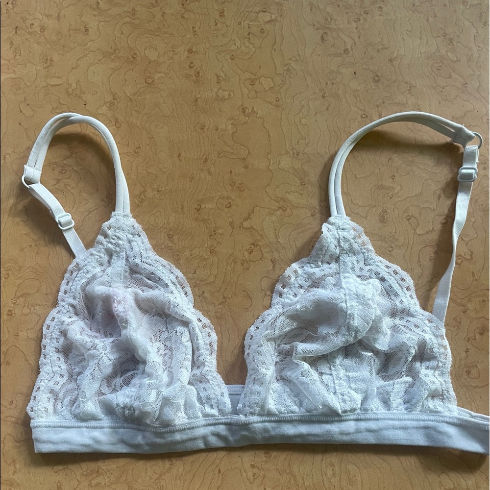 White lace bralette